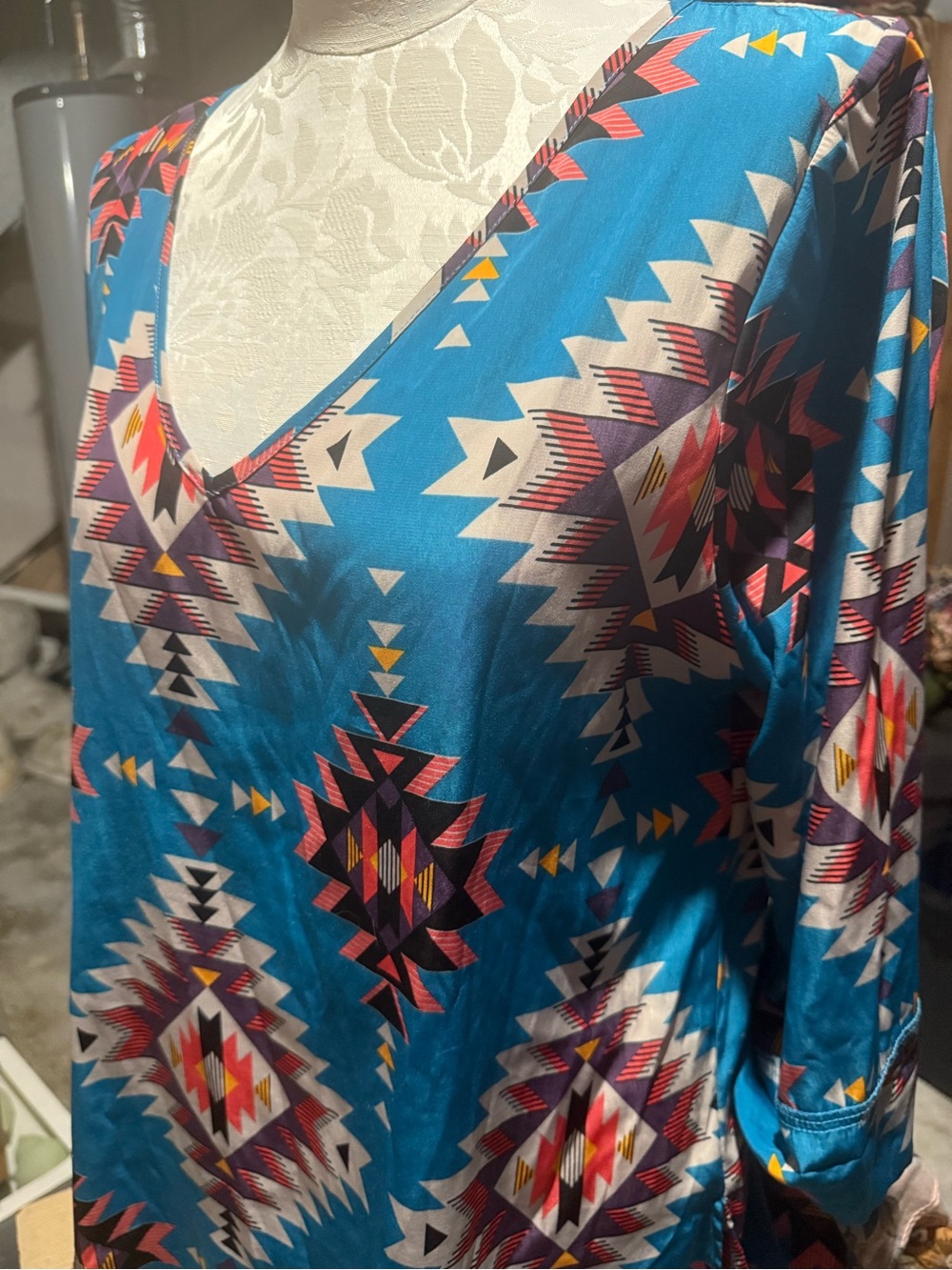 Liberty Love Teal Aztec V‑Neck Tunic - Picture 2 of 6